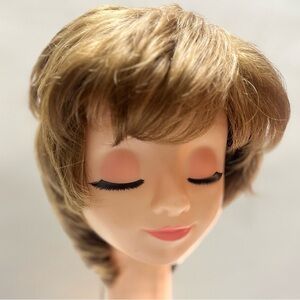 Wiginway Blonde Hair Wig for Women color 12H-124